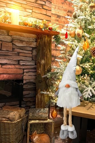 KAMACA Deko Plüsch Wichtel Weihnachtswichtel Kantenhocker aus Stoff ausgefallene Weihnachtsdeko oder zum Verschenken in Winter Weihnachten (Kantenhocker Weiss 18x64x12) von KAMACA