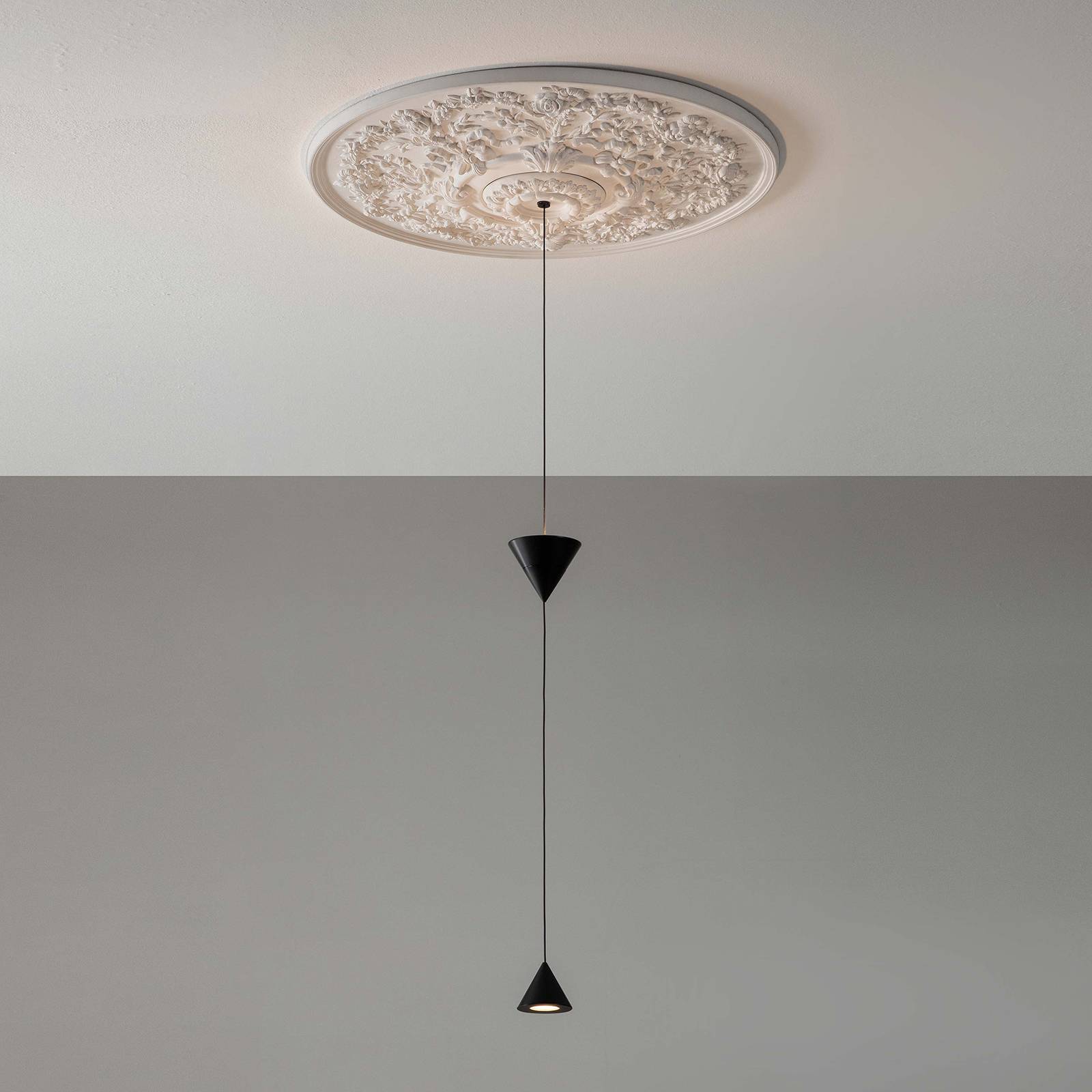 Karman Moonbloom LED-Hängeleuchte 2fl Ø75cm 2.700K von Karman