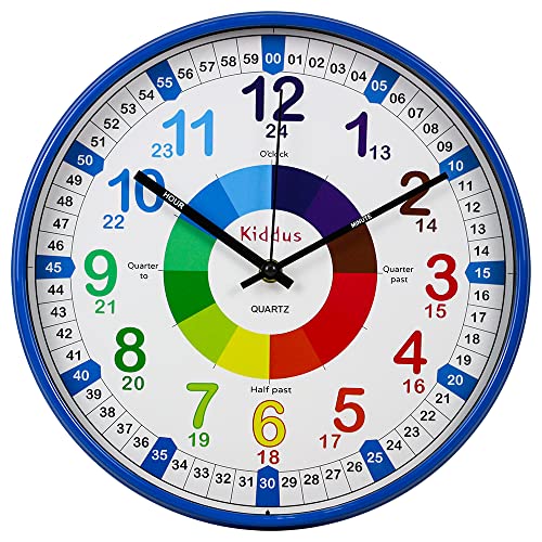 Kiddus Wanduhr für Kinder. Analoger Zeitlehrer mit Zeitlernübungen. Stilles Uhr. Viele Sprachen. English XL Blue Kiddus Wanduhr für Kinder. Analoger Zeitlehrer mit Zeitlernübungen. Stilles Uhr. Viele Sprachen. English XL Blue von Kiddus