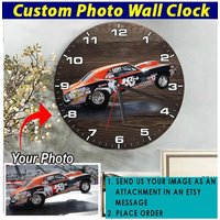 Personalisierte Drag Racing Holz Wanduhr, Car, Dragster, Drifting Car Geschenke, Dirt Late Racing, Lustige Autorennen Geschenke von KoolKoolCustomDesign