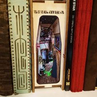 Galactic Interport Diorama Bücherregal Einsatz von LaCasaDelleTreBefane