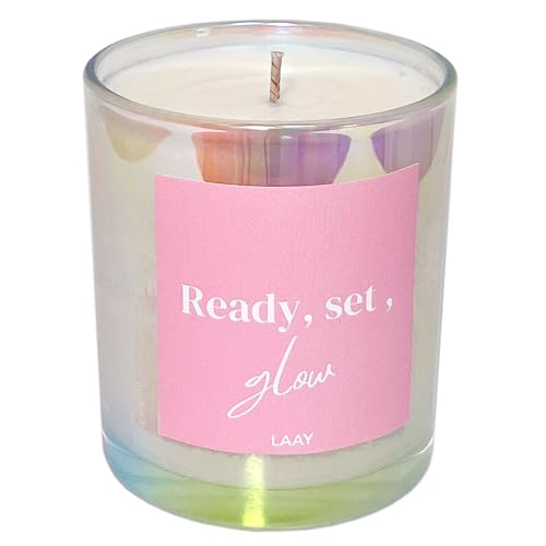 Laay "Ready, Set, Glow" Duftkerze mit Spruch - Geschenke für Frauen, Beste Freundin, Schwester, Kollegin Geschenke - handgemachtes Geburtstagsgeschenk für Frauen (Vanille & Sandelholz) von Laay