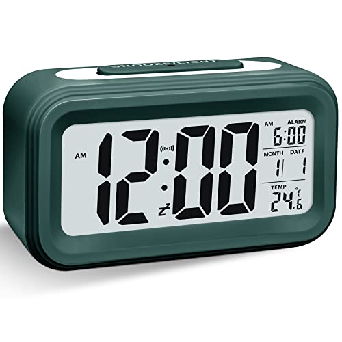 Larkumio Wecker Digital Ohne Ticken, Digitaler Wecker Batteriebetrieben Alarm Clock LED mit Licht Temperaturanzeige Snooze Kinderwecker Laut für Tiefschläfer Kinder Erwachsene, Dunkelgrün von Larkumio