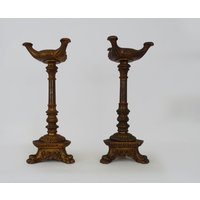 Paar Kerzenhalter, Kirchenkerzenhalter Aus Vergoldetem Geschnitztem Holz, Löwenpfoten-Kerzenhalter von LeLouisShop