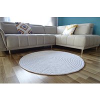 Moderner Weißer Gehäkelter Runder Teppich von Lunarug