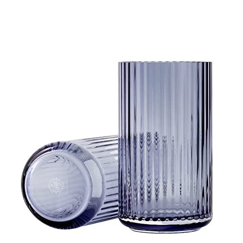 Lyngby Porcelæn Vase H20.5 cm Lyngby aus mundgeblasenem Glas zeitlos, blau von DANMARK LYNGBY