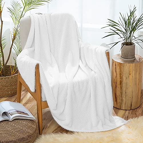 MIULEE Kuscheldecke Granulat Fleecedecke Flanell Decke Weich Flauschig Einfarbig Wohndecken Couchdecke Sofadecke Blanket für Bett Sofa Schlafzimmer Büro, 125x150 cm Weiß von MIULEE