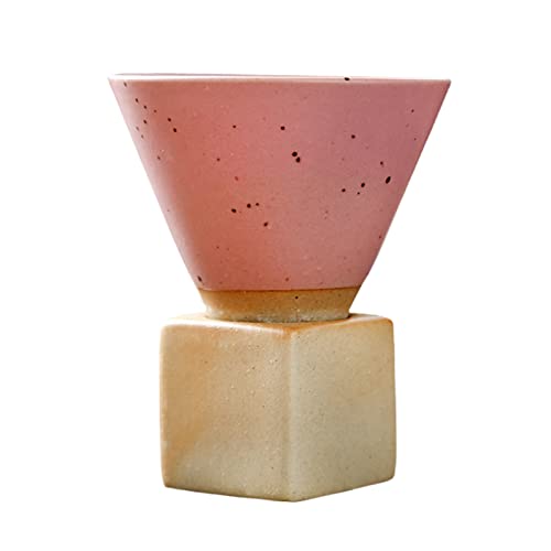 Grobe Keramiktassen mit Boden, Persönliche Vintage-Teetasse aus Porzellan, Handgefertigt, Kreative Dreieckige Kegelförmige Porzellantasse, Retro-Keramik-persönliche Teetasse(Rosa) von MOTUZP