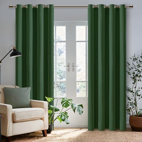 MRTREES Gardinen Leinenoptik 100% Blickdicht Dunkelgrün Vorhang mit Ösen 2er Set, Verdunklungsvorhänge Thermo Vorhang Gegen Kälte, Vorhänge Wohnzimmer Lichtundurchlässig 240 cm Lang, 132 cm Breit MRTREES Gardinen Leinenoptik 100% Blickdicht Dunkelgrün Vorhang mit Ösen 2er Set, Verdunklungsvorhänge Thermo Vorhang Gegen Kälte, Vorhänge Wohnzimmer Lichtundurchlässig 240 cm Lang, 132 cm Breit von MRTREES