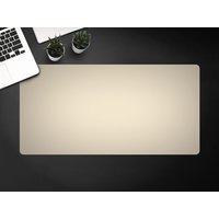 Beige Schreibtischunterlage, Tastaturunterlage, Schreibtischschutzmatte von MajesticMats