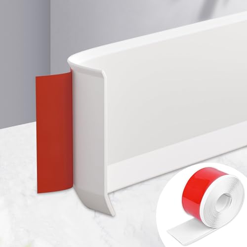 Weichsockelleiste Selbstklebend, PVC Sockelleisten Weiß 10cm x 5m, Wasserdicht Dekorativ Übergangsschiene für Küche Badezimmer von MeYuxg