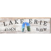 Lake Erie Leuchtturm Weiß Minimal Breite Länge | Wand-Kunstdruck Auf Echtholz von MillWoodArt