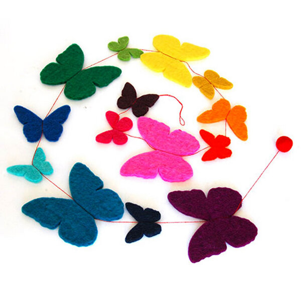 Mitienda Shop Girlande aus Filz Schmetterlinge bunt von Mitienda Shop