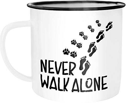 MoonWorks Emaille Tasse Becher Never walk alone Hund Hundebesitzer Dog Kaffeetasse weiß-schwarz unisize von MoonWorks