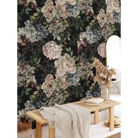 Dunkler Stil Blumen Und Blätter Tapete, Vintage Effekt Mischblumen Peel & Stick Wand Wandbild, Selbstklebend Abnehmbare Tapete von MuraliumWallpapers