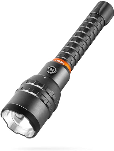 NEBO 12 K: 12.000 Lumen Taschenlampe, schwarz, wiederaufladbar, wasserdicht, 2-fach verstellbarer Zoom mit Powerbank. von NEBO
