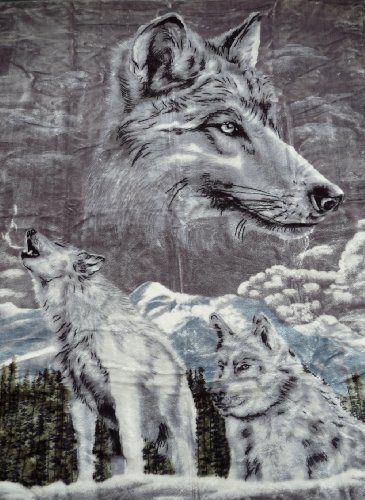 Natur-Fell-Shop Kuscheldecke Tagesdecke Decke Motiv Silber Wolf 160x200cm von Natur-Fell-Shop