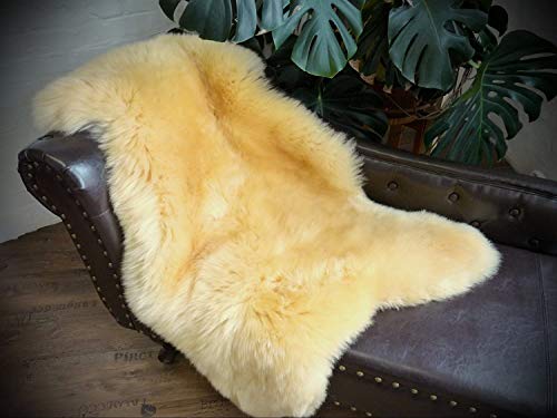 Natur-Fell-Shop ÖKO Schaffell Lammfell medizinisch gegerbt - besonders flauschig - waschbar - von Größe M - XXL (110-120cm) von Natur-Fell-Shop