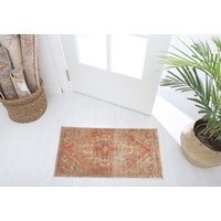 2x3, Verblasste Fußmatte, Gedämpfte Weiche Pastell 2x3 Mini Teppich, Türmatte, Kleiner Handgemachter Wolltürmatte, 7654 von NeutralRugs