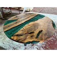 Made To Order Dunkel Nussbaum Smaragdgrün Durchmesser Runder Fluss Epoxy Tisch-Holztisch-Esstisch-Kaffeetisch-Bürotisch-%100 Handmade von OliviaEpoxyDesign