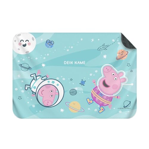 PICANOVA – Peppa Pig Astronauts Decke mit Name 150x100cm – Personalisierte Kuscheldecke für Kinder – Premiumqualität Fleecedecke 510g/qm – Weich Und Schmusedecke von PICANOVA