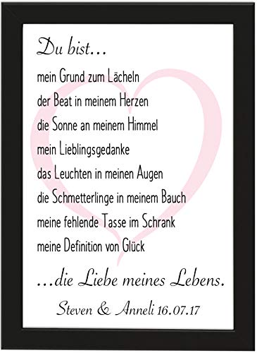 Personalisiertes Geschenk "Du bist die Liebe meines Lebens" Poster DIN A4, gerahmt mit schwarzem Bilderrahmen, Valentinstagsgeschenk für Sie und Ihn, Personalisierbares Poster (personalisierbar) von PICSonPAPER