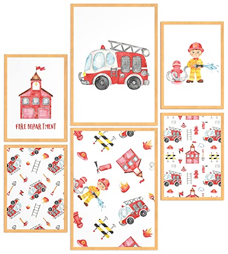 Papierschmiede® Bilder Kinderzimmer Kids Mood Poster Set Feuerwehr, Gerahmte Bilder fürs Kinderzimmer in Natur-Holzrahmen, 2x DIN A3 und 4x DIN A4, Feuerwehrauto Löschen von Papierschmiede