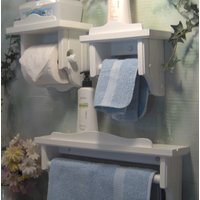 Massivholz Wähle Farbe Toilettenpapierhalter, Waschtuch, Handtuch von PdiamondJRanch