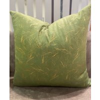 Weihnachten Grün Und Gold Dekorativer Kissenbezug Für Stuhl/Dekokissen Dekoration Größe 20x20 von PillowsANDstyle