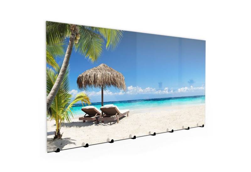 Primedeco Garderobenpaneel Magnetwand und Memoboard aus Glas Liegestühle am Strand von Primedeco