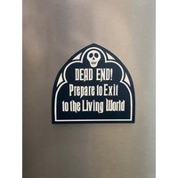 Haunted Mansion Magnet von RavenswoodDesignTeam