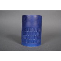 Schöne Blaue Studio Keramik Vase Signiert, Deutschland 68 von RetroFatLava