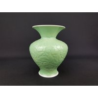 Vintage Metzler Und Ortloff Kunstporzellane Grüne Porzellan Vase 7739 Aus Westdeutschland 1970Er Jahre von RetroVases