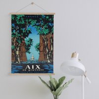 Kleiderbügel Gerahmt Leinwanddruck Von Aix En Provence Reise Werbung| Wand Kunstdruck| Leinwandbild| Fertig Zum Aufhängen| Vintage Wanddekoration von Sangalyos