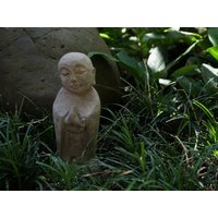 Jizo Statue, Buddha Skulptur, Handgeschnitzt, Handarbeit, Garten Dekor, Miniatur, Haus Dekor, Wohndekor, Geschenk Für Kinder, Papa von SangkalaArt