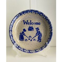 Vintage Blaue Schwamm Kuchenschale, Große Familiengröße Backform, Hand Geworfen, Signiert Studio Keramik von SantaBarbaraCeramics