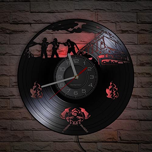 Smotly Vinyl-Wanduhr mit Nachtlicht, entworfen für Feuerwehrleute, um Feuer zu löschen, ein Geschenk, um Menschen daran zu erinnern, sich um die Umwelt zu kümmern Smotly Vinyl-Wanduhr mit Nachtlicht, entworfen für Feuerwehrleute, um Feuer zu löschen, ein Geschenk, um Menschen daran zu erinnern, sich um die Umwelt zu kümmern von Smotly