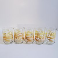 Vintage 1970Er Jahre Libbey Goldene Weizen Gläser, Wasser Saft Mcm Barware, Retro Gläser von SomeLikeItRetroCo