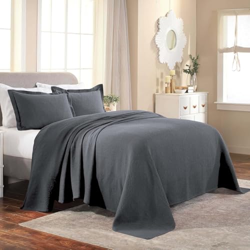 Superior 100% Cotton Medallion Bedspread with Shams, All-Season Premium Cotton Matelassé Jacquard Bedding, Quilted-look Floral Medallion Pattern - Queen, Grey Superior 100% Cotton Medallion Bedspread with Shams, All-Season Premium Cotton Matelassé Jacquard Bedding, Quilted-look Floral Medallion Pattern - Queen, Grey von Superior
