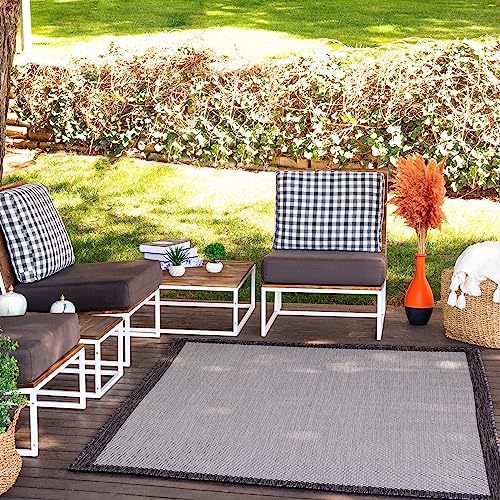 Surya Outdoor Teppich wetterfest, Arsuz - In und Outdoor Teppich für Balkon, Terrasse, Garten, Küche - Outdoor Teppich Boho Style, Teppich für draußen - Teppich Charcoal,200x275cm von Surya