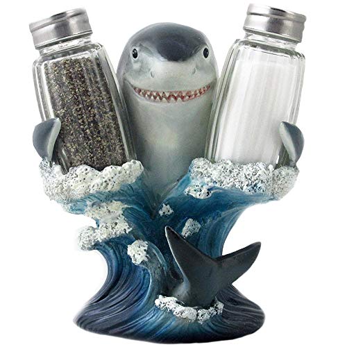 Dekorativer großer weißer Hai Glas Salz- und Pfefferstreuer Set mit Halter Figur für Strandbar oder tropische Küche Dekor Skulpturen & Tischdekorationen als Geschenke für Kiefer und San Jose Sharks Fans von Home-n-Gifts