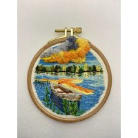 Meereslandschaft Und Eine Bootsstickerei | Handgefertigte Fertige Stickerei Natur Wandbehang Dekorationsgeschenk Hoop-Kunst Muttertagsgeschenk von TheLuluGifts