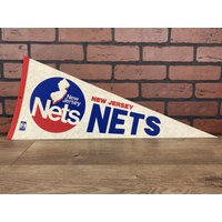 1980Er New Jersey Nets Nba Vintage Wimpelkette von TheSportsAlternative