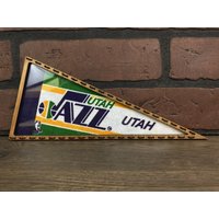 Gerahmte 1990Er Utah Jazz Nba Vintage Mini Wimpel von TheSportsAlternative