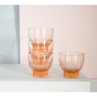 Vintage Rosaline Schnapsgläser, Retro Rosalin Sternfußgläser, Rosa Glas 1950 Shabby Chic Geschirr, Frühling Pastell Glaswaren von TigerlillyVintage