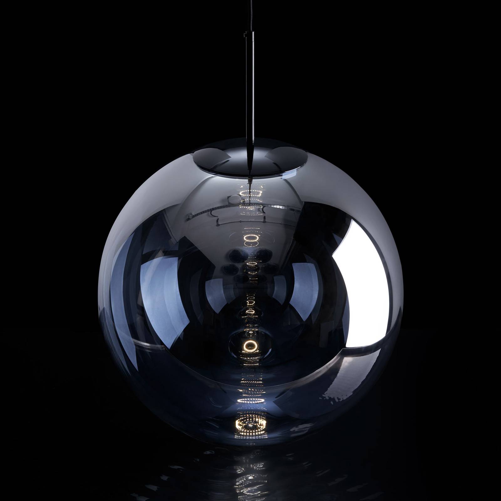 Tom Dixon Globe LED-Hängeleuchte, chrom von Tom Dixon