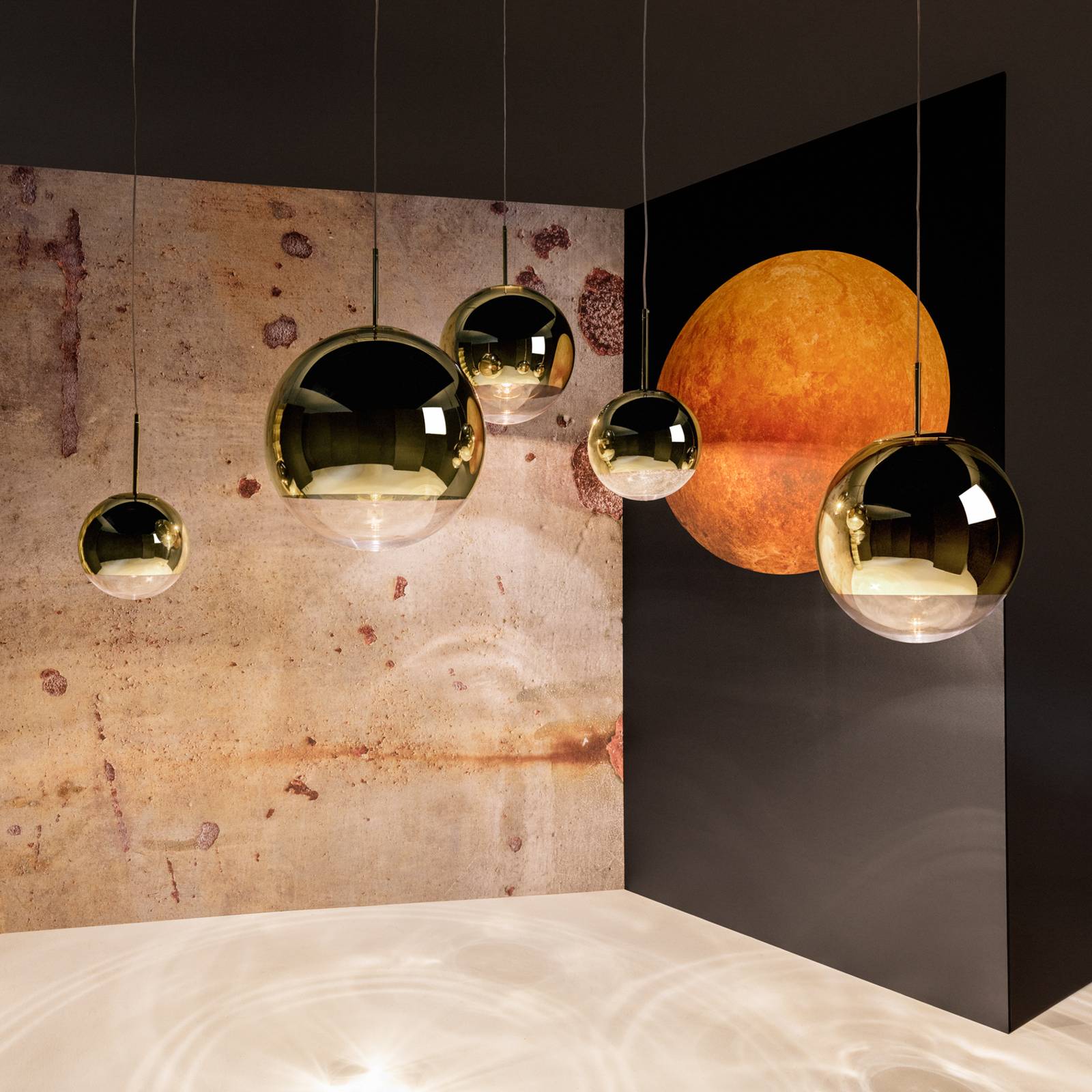 Tom Dixon Mirror Ball LED-Hängelampe Ø 50 cm gold von Tom Dixon