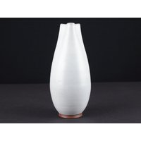 E. Goschala Studio Keramik Vase, Matte Weiße Glasur - 60Er Jahre Vintage Keramik, Mid Century von TomsVintageSalon