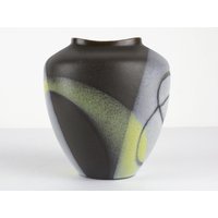 Karlsruher Majolika, Vintage Keramik Vase, Braun Weiß Gelb Abstrakt Dekor, West German Pottery, 50Er von TomsVintageSalon