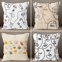 Abstraktes Gesicht Kunst Boho Frauen Dekoratives Weiches Bett Dekor Soft Touch Kissen, Zeitgenössisch Minimal Einzigartiges Design Für Wohndekoration von TrendHomeDesign